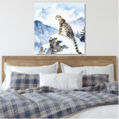 A Snow Leopard on Snowy Peak Leinwanddruck (Insitu (Schlafzimmer))