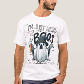 A spider, bats, and a ghost chillin’ with a beer T-Shirt (Vorderseite)