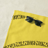 A Spiral of Pi Graphic on a Strandtuch (Beispiel)