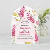 A Sweet Little Bee Is On Her Way Arch Einladung (Stehend Vorderseite)