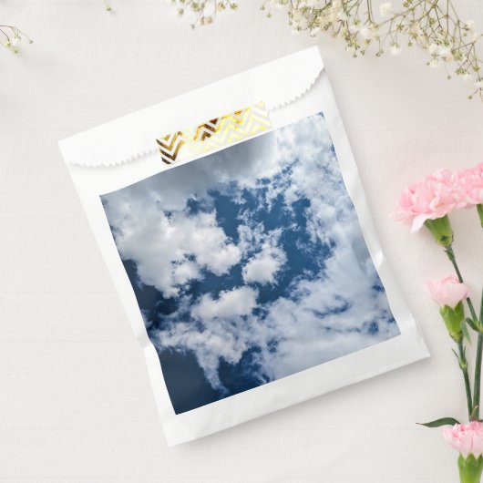 A swirl in the clouds geschenktütchen (Versiegelt)