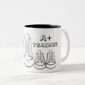 A+ Teacher School Bildung Sneakers Geschenk Tasse (VorderseiteRechts)