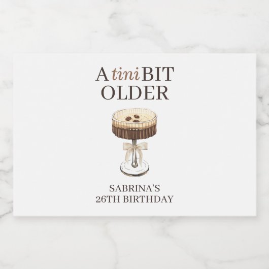 A Tini Bit Older Espresso Martini Gastgeschenk Min Alkoholflaschenetikett (Einzelnes Label)
