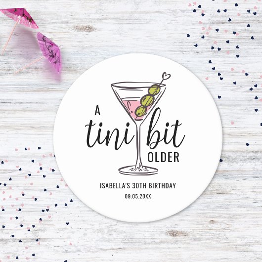 A Tini Bit Older Pink Martini Themed Birthday Runder Pappuntersetzer