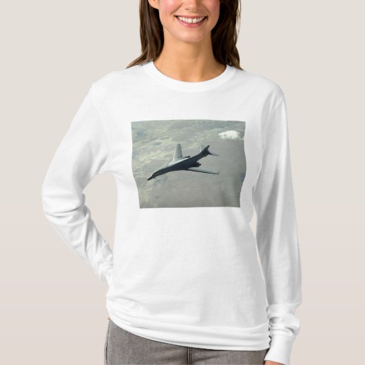 A US Air Force B-1B Lancer auf einer Kampfpatrouil T-Shirt (Vorderseite)