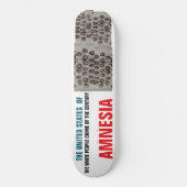 A. USAMNESIA8 1/4" Skateboard Deck (Vorderseite)