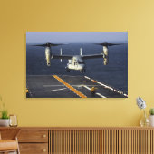 A V-22 Osprey bereitet sich auf Landung vor Leinwanddruck (Insitu (Wohnzimmer))