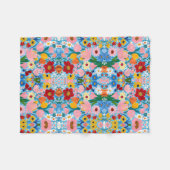 A vibrant and colorful pattern featuring various Fleecedecke (Vorderseite (Horizontal))