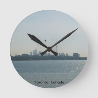 A view of Toronto Round  Runde Wanduhr