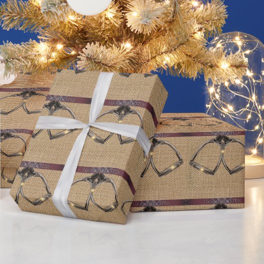 A VIEW THROUGH THE STIRRUPS GESCHENKPAPIER (Feiertage)