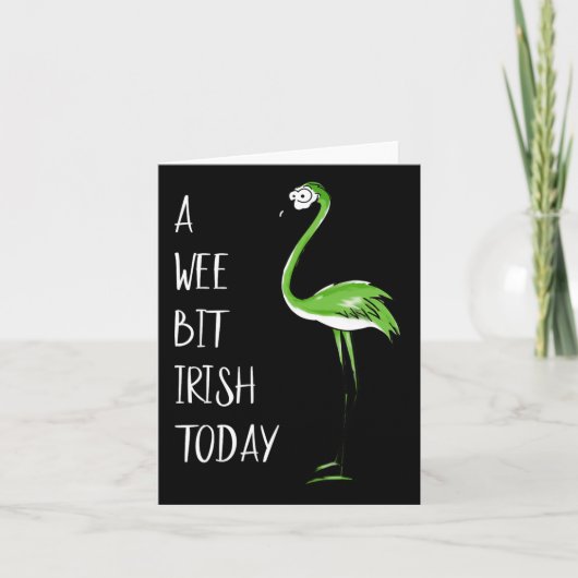 A Wee Bit Irish Heute Flamingo St Patricks Shamroc Karte (Vorderseite)