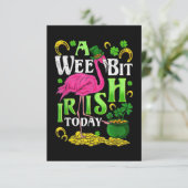 A Wee Bit Irish Heute St Patricks Day Flamingo Dankeskarte (Stehend Vorderseite)