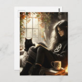 A witch reads with her black cat postkarte (Vorne/Hinten)