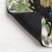 AA, gelber Frack-Schmetterling Mousepad (Ecke)