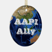 AAPI Ally Keramik Ornament (Rechts)
