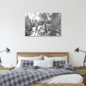 Aaron Rodgers Mountainbike auf der Treppe zum Leinwanddruck (Insitu (Schlafzimmer))