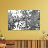 Aaron Rodgers Mountainbike auf der Treppe zum Leinwanddruck (Insitu (Wohnzimmer))