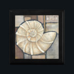 Abalone-Muschel Geschenkbox<br><div class="desc">Charikilia Zarris ist eine talentierte Künstlerin, die für ihr Meereskunstwerk bekannt ist. Ihre Bilder sind friedlich und beruhigend und entspannen Sie mit jedem Bild. Dieses Wasserkunstwerk mit einer Abalone-Muschel, die das Zentrum von allen bildet, ist von Fliesen und einem schönen Farbschema umgeben.</div>