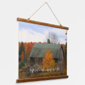 Abandon Old Rustic Barn Autumn Farm Scene Wandteppich Mit Holzrahmen (Gewinkelt)