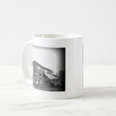 Abandoned Bauern Business in Black and White Kaffeetasse (Vorderseite Links)