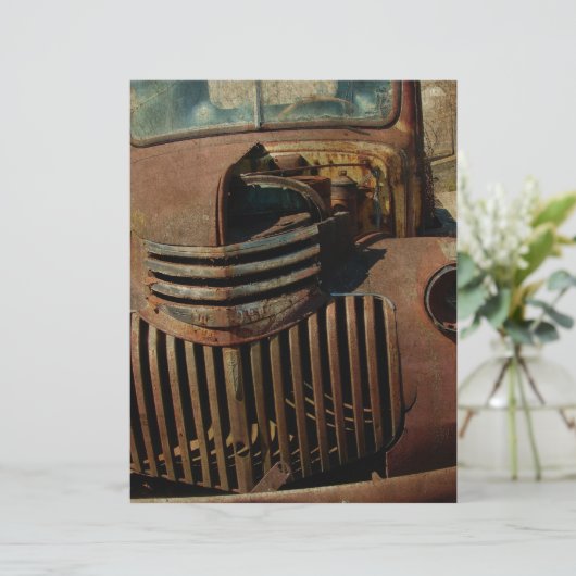 Abandoned Old Truck (Stehend Vorderseite)