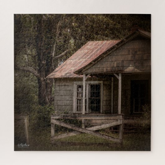 Abandred Rustic Country House in the Country Puzzle (Vertikal)