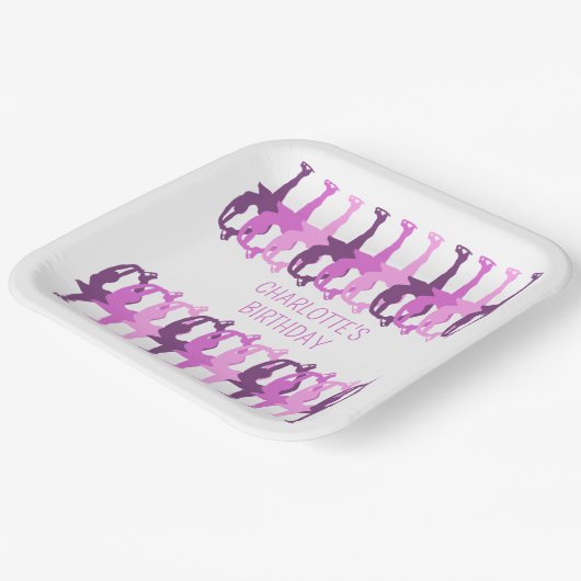 Abbildung Skaten synchronisierte Gruppe Personalis Pappteller (Gewinkelt)