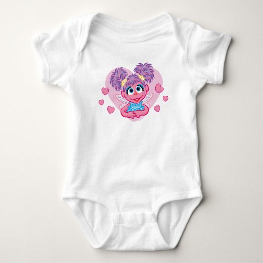 Abby Cadabby Valentine Hearts Graphic Baby Strampler (Vorderseite)
