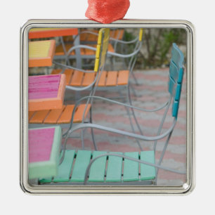 ABC Inseln, ARUBA, Palm Beach: Farbige Cafe Silbernes Ornament
