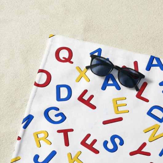 ABC Letters Red Yellow Blue Beach Handtuch (Beispiel)
