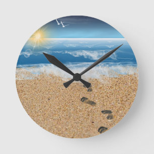 Abdrücke im Sand Runde Wanduhr
