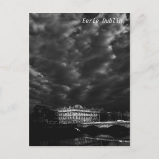 Abend bewölkt in Dublin Postkarte