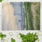 Abend im Hafen von Charleston Geschirrtuch (Gefaltet)