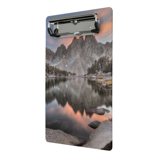 Abend Kearsarge Pinnacles-Reflexionen Mini Klemmbrett (Gewinkelt2)