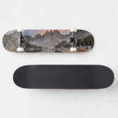 Abend Kearsarge Pinnacles-Reflexionen Skateboard (Horizontal)