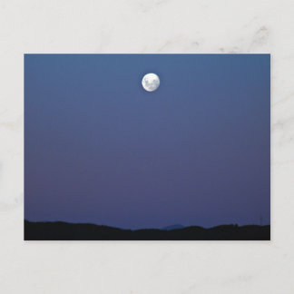 Abend Moon und blauer Himmel Postkarte
