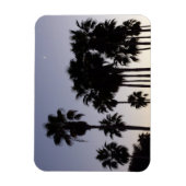 Abenddämmerung mit tropischen Palmen Magnet (Vertikal)