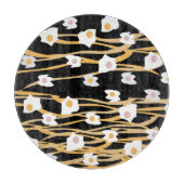 Abendessen mit Eiern und Nudeln Schneidebrett (Vorderseite)