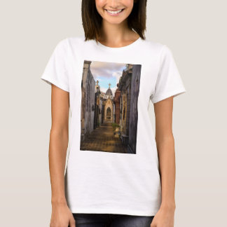 Abends-Licht in Recoleta Friedhof T-Shirt