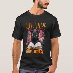 Abenteuer beginnen in Ihrer Bibliothek Sommerlesun T-Shirt