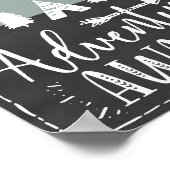 Abenteuer erwartet Boho Mountains Teepee Art Poste Poster (Ecke)