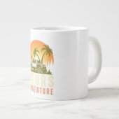 Abenteuer erwartet , lustiges Camping , Camping Id Jumbo-Tasse (Vorderseite Rechts)
