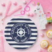 Abenteuer erwartet. Name des Bootes. Pappteller (Party)