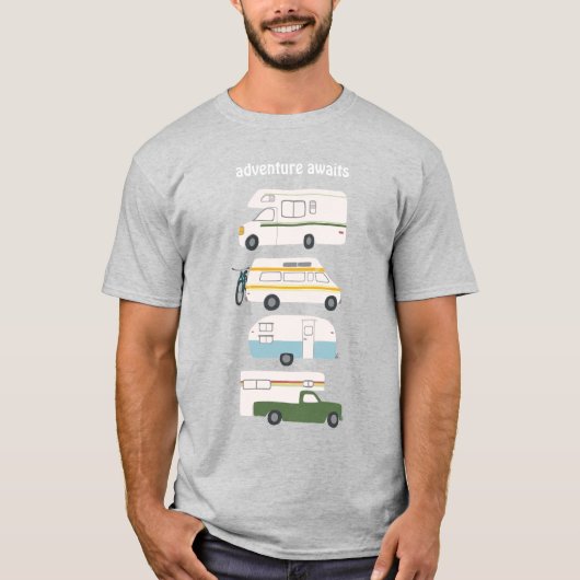 Abenteuer erwartet! Vintager Campervan Vanlife RV T-Shirt (Vorderseite)