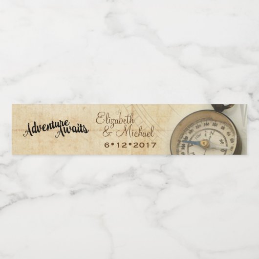 Abenteuer erwartet Wasserflasche-Etikett Wasserflaschenetikett (Einzelnes Label)