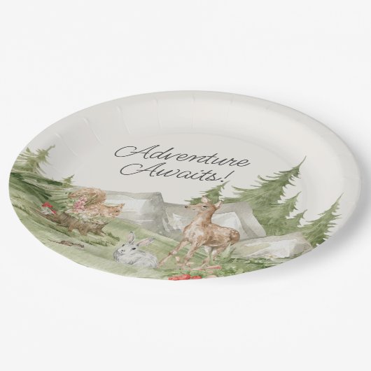 Abenteuer für Waldtiere erwartet Sie Pappteller (Schrägansicht)