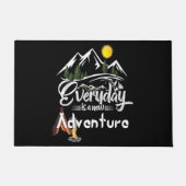 Abenteuer ist Spaß Fußmatte (Vorderseite)