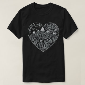 Abenteuer warten auf Frauen – Outdoor Grafik  T-Shirt
