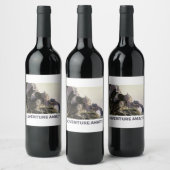 Abenteuer warten. Fantasielandschaft Weinetikett (Flaschen)