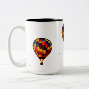 Abenteuer warten - Heißluftballon-Tasse Zweifarbige Tasse